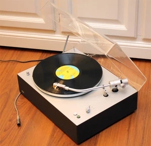 BRAUN PS1000 High Fidelity Vintage Studio Stereo Turntable Record Player Audio - Picture 1 of 12