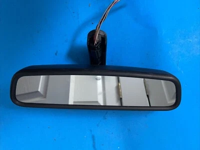 Внутреннее зеркало заднего вида 2007-2013 BMW X5 E70 — 51169192335 - Изображение 1 из 4