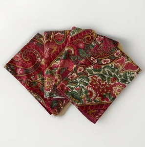Pottery Barn Set Of 4 Placemats Red Green Paisley Cotton Linen Holidays - Picture 1 of 6