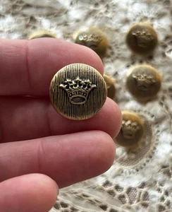 8er Set Vintage 60er Jahre Gold Metall Krone Knöpfe NOS - Bild 1 von 3