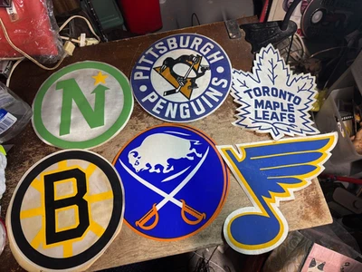 Lot of 34 Vintage NHL Iron On Linen Die Cut Patches Maple Leafs Sabres Bruins - Image 1 of 4