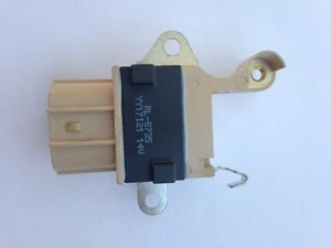 NEW VOLTAGE REGULATOR FOR TOYOTA ALTERNATORS, LESTER 13905,13927,13963 IN6002 - Bild 1 von 2