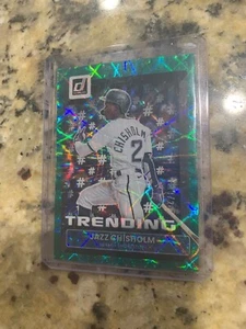 2022 Donruss Baseball Jazz Chisholm #T-4 Trending Green /25 - Miami Marlins �� - Foto 1 di 3