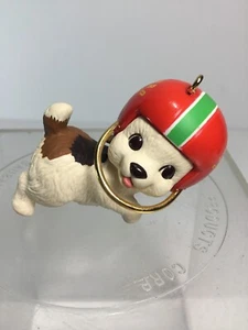 Keepsake Hallmark All Star Brother Dog 1993 Christmas Ornament EUC - Picture 1 of 11