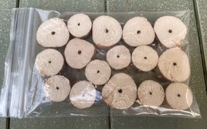 “OWL EYE” PITHWOOD : 16 PIECES / BUTTONS Of NEW PITHWOOD…CLEAN AND READY TO USE - Picture 1 of 4