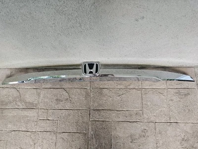 2018 2019 年 2020 年本田 ODYSSEY 后置救生门尾盖铬模塑装饰原始设备制造商 — 第 1/4 张图片