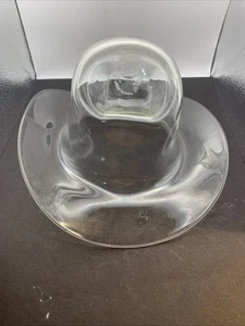 Glass Hat Ice Bucket Hand Blown Signed JE ‘81 Measures 9x9 6”high - Picture 1 of 4