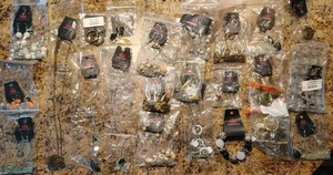 Konvolut 60 Paparazzi Schmuck lange Halskette, Ohrring Set, Armbänder - Bild 1 von 10