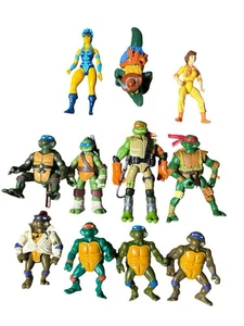 Teenage Mutant Ninja Turtles Konvolut 11 Actionfiguren gemischt variiert Serienjahre - Bild 1 von 9