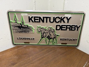KENTUCKY DERBY DE COLECCIÓN MATRÍCULA MATHEIS NOVEDAD RARO COCHE CABALLO CHURCHILL DOWNS - Imagen 1 de 14