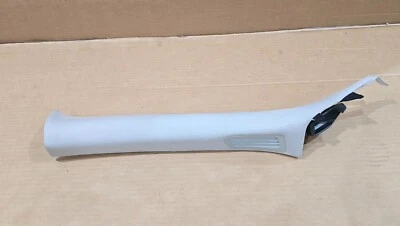 Parabrisas delantero izquierdo Infiniti M35 M35x M45 2006-2010 cubierta de moldura de pilar A Foto 1 de 4