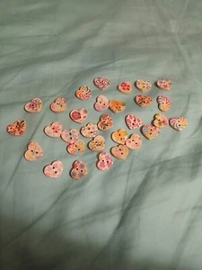 Wood heart buttons, new, 30 pieces - Picture 1 of 1