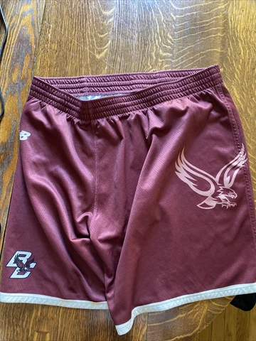 New Balance Boston College Basketball Men’s XL Team Issued Shorts Cover