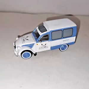 Eligor 1/43: Citroen 2 CV Fourgonette assistance autobus senza scatola originale - Foto 1 di 4
