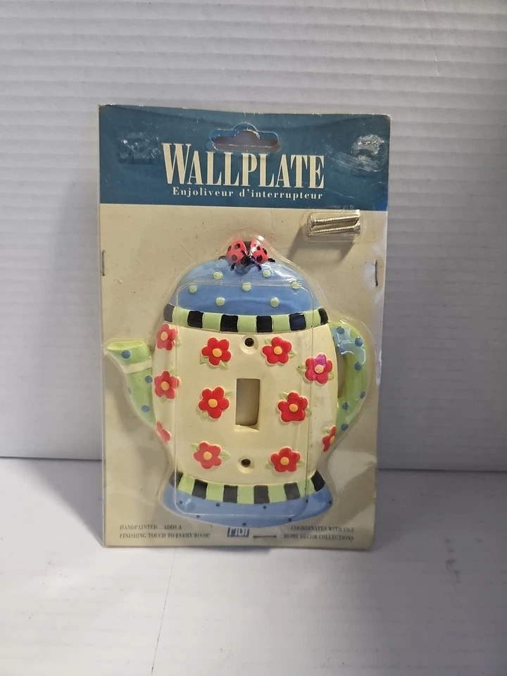 Винтажная резиновая крышка переключателя света от FIGI с ручной росписью - Изображение 1 из 1