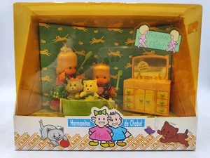 FEBER Hermanitos de Chabel Gemellini Set Doll Figure Dog Cat Melli Zos - Picture 1 of 5