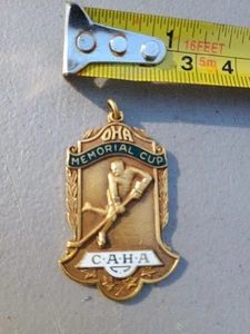 RARE 1950 OHA MEMORIAL CUP MONTREAL CANADIENS BRIAN "BUTCH" McKAY HOCKEY MEDAL - Picture 1 of 4