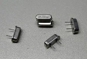 5 Stück 8.0000 MHz (8 MHz) Quarze / Bauform HC-49/T4 (M8618) - Picture 1 of 1