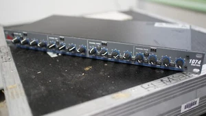 dbx 1074 Quad Gate - Picture 1 of 9