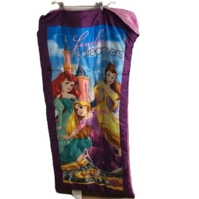 Saco de dormir princesa Disney Bela Ariel Rapunzel roxo Bela e a Fera - Imagem 1 de 4