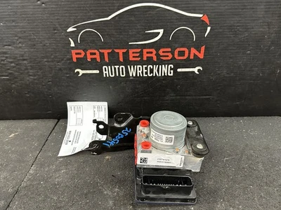 20-23 GMC SIERRA 2500 ABS 防锁制动泵模块模块 ID 8511207 — 第 1/4 张图片