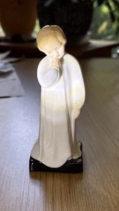 Figurina Royal Doulton "Darling" alta 5" COPR 1945 HN 1985 ottime condizioni - Foto 1 di 7