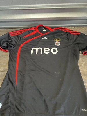 Adidas Benfica homme jersey 2009 size Xl - Image 1 of 4