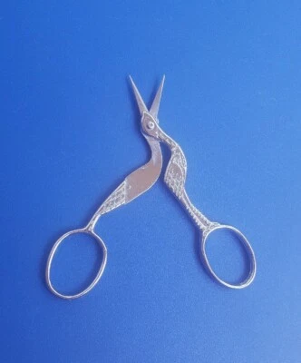 Vintage Silver Tone Crane Stork Bird Sewing Embroidery Scissors - Image 1 of 4