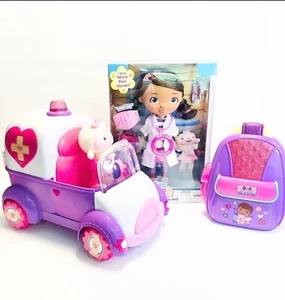 Dr Mc Stuffins Wash Your Hands Doll & Ambulance - Picture 1 of 7