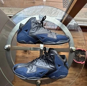 Größe 13 - Nike LeBron 11 EXT Denim QS * PROMO SAMPLE * Premium OG Retro Vintage - Bild 1 von 7