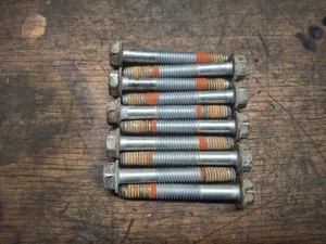 Briggs & Stratton 501cc 18.5hp OEM Sump / Crankcase Cover Bolt Kit 692125 - Picture 1 of 1