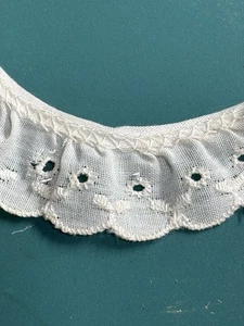 Vintage Floral Cotton Eyelet Lace Trim Edging Cream Eggshell 440” - Picture 1 of 3