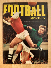 CHARLES BUCHAN'S FOOTBALL MONTHLY OCTOBER 1969 WBA TEAMGROUP IN CENTRE