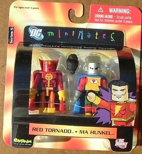 DC DIRECT MINIMATES RED TORNADO & MA HUNKEL 2 PACK. NEW ON CARD. 2 INCHES. 2007