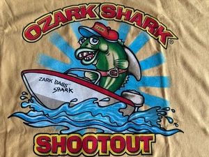 2XL Color Honey T-Shirt Lake Ozark MO Shark Zark Shootout New W / Tag - Picture 1 of 5