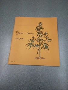 THE CULTIVATOR'S HANDBOOK OF MARIJUANA 1970 - Foto 1 di 8