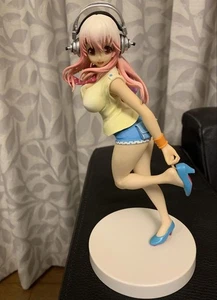 Super Sonico Figure No Box Used Small Scratches Dust Accessories Not Included - Picture 1 of 9