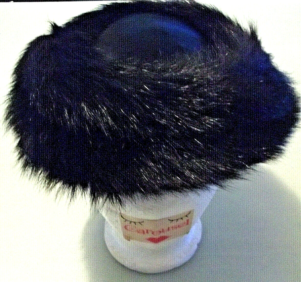 MINT Vintage Black 21" MARY CORENE New York FOX FUR? Satin Lined Pillbox HAT - Image 1 of 4