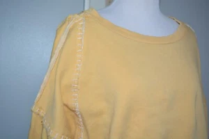 WE THE FREE YELLOW PULLOVER SWEATSHIRT WOMEN SIZE M *GUC* - Picture 1 of 7