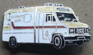 Lapel Pin , Paramedic Unit , Ambulance - Bild 1 von 2