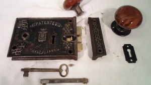 Cerradura de llanta antigua de 1863 de la era de la Guerra Civil con perillas CERRADURA DE PULGAR y llave #24 - Imagen 1 de 6