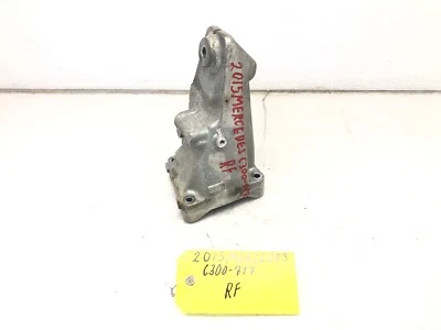 Suporte de montagem do motor dianteiro direito do passageiro Mercedes W205 C300 2015-2018 fabricante de equipamento original - Imagem 1 de 4