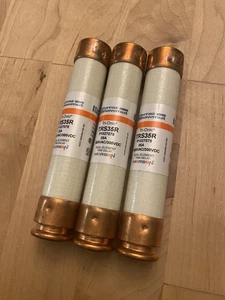 Mersen Ferraz Shawmut TRS35R Fusible 35 Amp 600VAC Doble Elemento Tiempo Retardo Cantidad 3 - Imagen 1 de 1