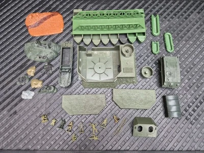 Shoe box of Airfix Matchbox 1/72 soldiers pontoon bridge Coastal Defence set - Image 1 of 4