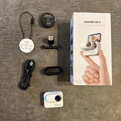 Insta360 Go 3 (64Gb) - White (HARDLY USED) - Image 1 of 2