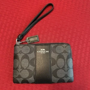 Coach Black And Gray Monogram Wristlet With Mini Bag Tag - Picture 1 of 5