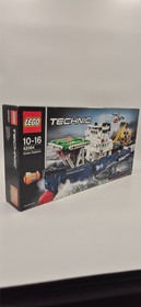 LEGO Technic 42064 Ocean Explorer &ndash; Mint Sealed