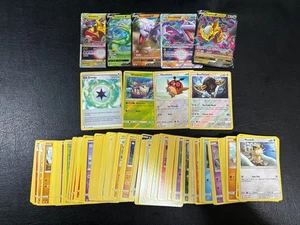 Pokémon TCG RIESIGES Konvolut 1.075 Rare Holo Pokemon Karten NM/MINT - Bild 1 von 2