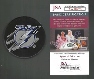 Victor Hedman Signed Tampa Bay Lightning Souvenir Puck JSA COA - Picture 1 of 1