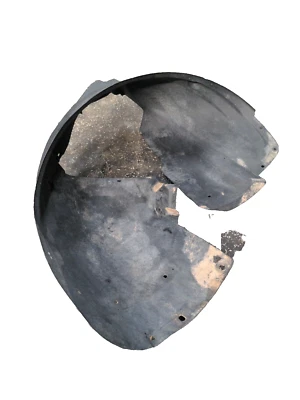 OEM 01-05 Audi Allroad C5 A6 Inner Fender Liner Splash guard Passenger Side - Image 1 of 4